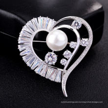 broches de diamantes de imitación de cristal de circón personalizados, broche de cristal en forma de corazón de perla para mujer